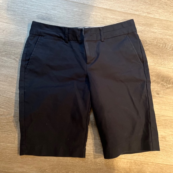 Bermuda shorts - Picture 2 of 3
